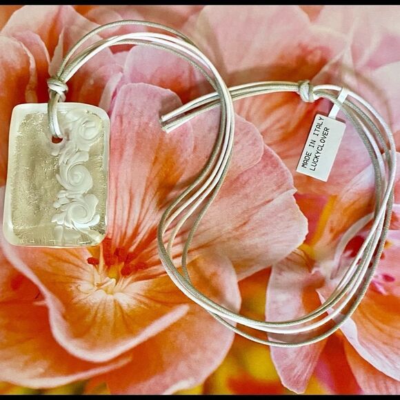 LUCKY Clover white glass tile necklace NWT - Picture 2 of 2